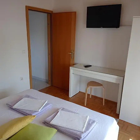Pero Apartamento Kožino